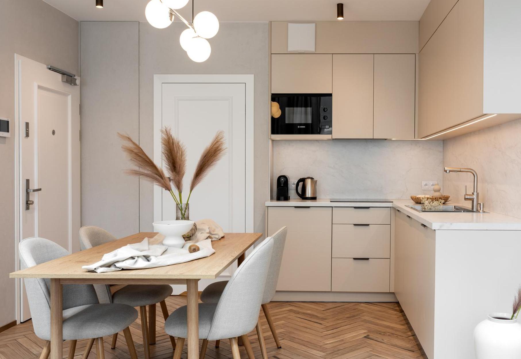 Aurum Apartment